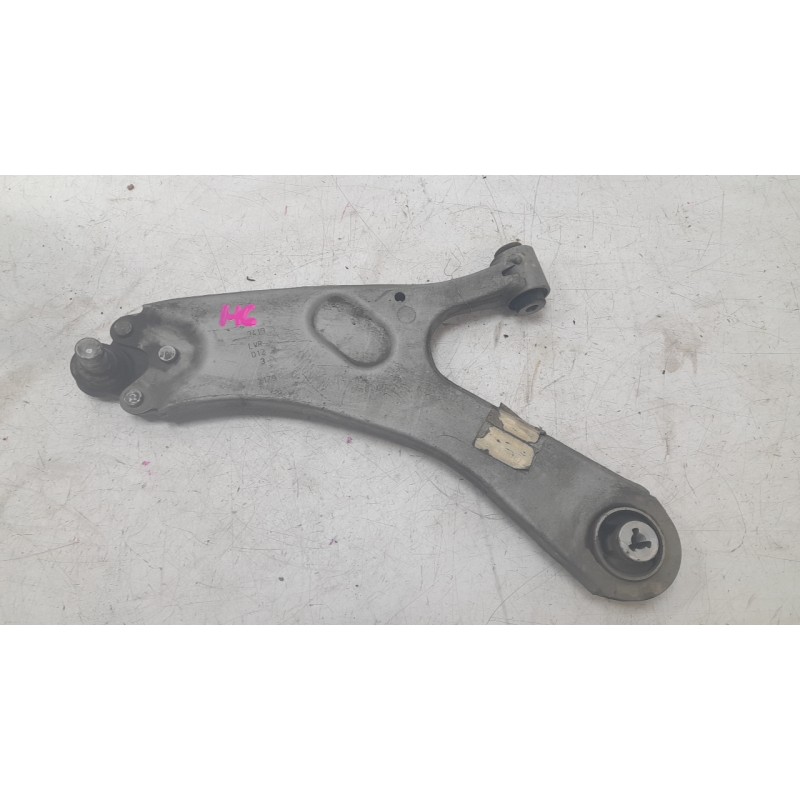 Recambio de brazo suspension inferior delantero izquierdo para ds ds 3 / ds 3 crossback (ur_, uc_, uj_) 1.5 bluehdi 100 referenc