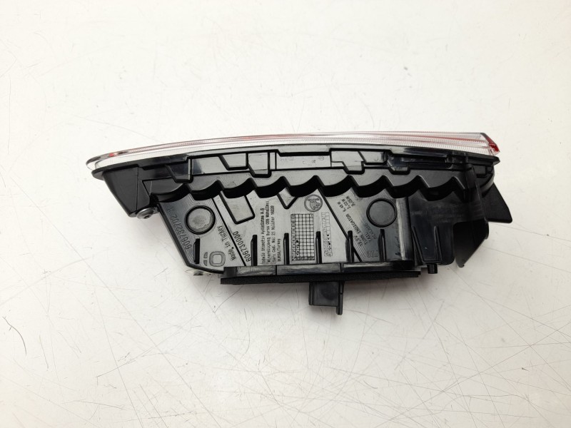 Recambio de piloto trasero derecho interior para skoda karoq (nu7, nd7) 1.5 tsi referencia OEM IAM 57A945308C  