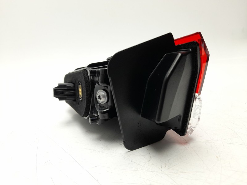 Recambio de piloto trasero izquierdo interior para skoda karoq (nu7, nd7) 1.5 tsi referencia OEM IAM 57A945307C  