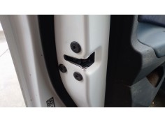 Recambio de cerradura puerta delantera izquierda para renault 4 e-tech 120 referencia OEM IAM   