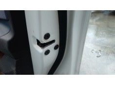 Recambio de cerradura puerta delantera derecha para renault 4 e-tech 120 referencia OEM IAM   
