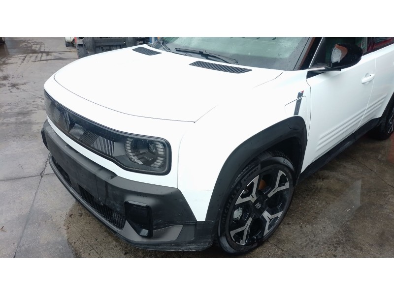 Recambio de morro completo para renault 4 e-tech 120 referencia OEM IAM   