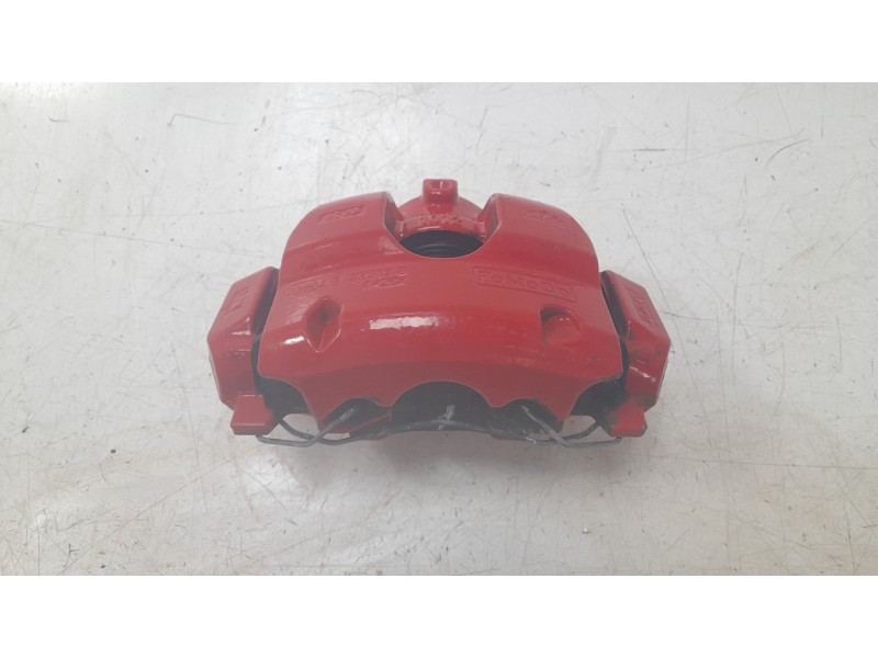Recambio de pinza de freno delantera derecha para ford kuga titanium referencia OEM IAM 2500007  