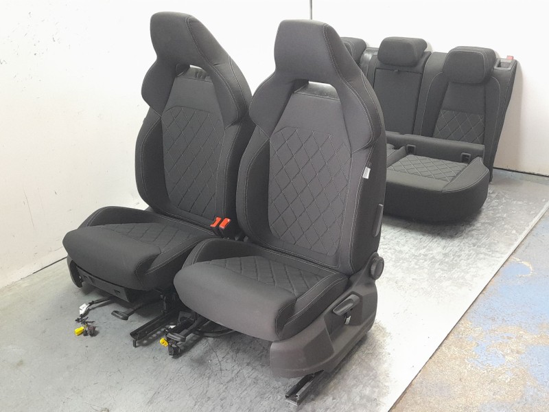 Recambio de juego asientos completo para skoda karoq (nu7, nd7) 1.5 tsi referencia OEM IAM 57A881405EBPYL  