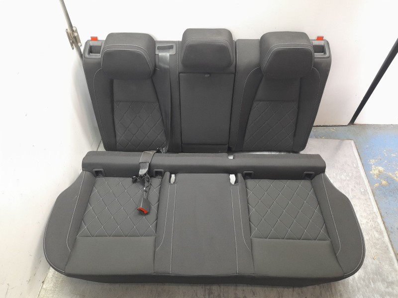 Recambio de juego asientos completo para skoda karoq (nu7, nd7) 1.5 tsi referencia OEM IAM 57A881405EBPYL  