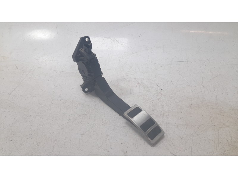 Recambio de potenciometro pedal para ford kuga titanium referencia OEM IAM LX619F836CA  