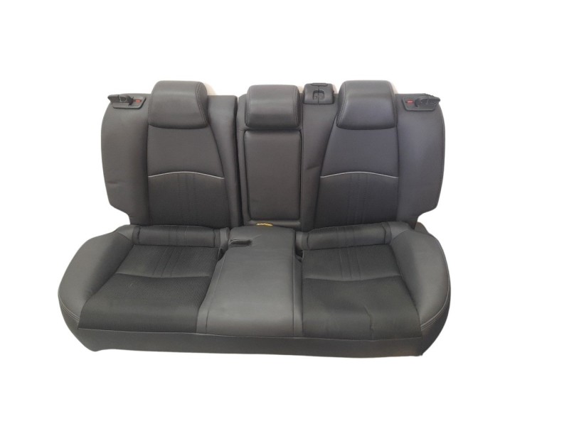 Recambio de juego asientos completo para mazda cx-3 2.0 cat referencia OEM IAM D10J88162B  