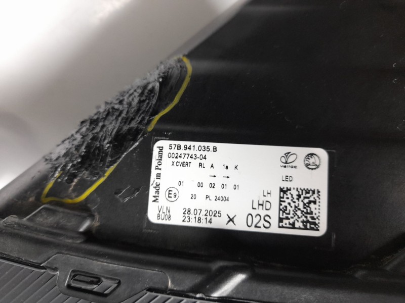 Recambio de faro izquierdo para skoda karoq (nu7, nd7) 1.5 tsi referencia OEM IAM 57B941035B  