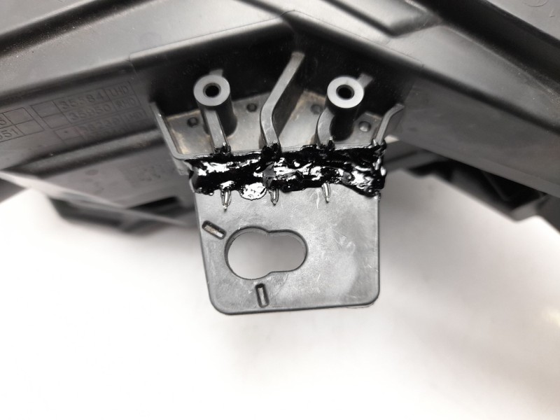 Recambio de faro izquierdo para renault arkana i (lcm_, ldn_) 1.3 tce 140 (ldn0) referencia OEM IAM 260605973R  