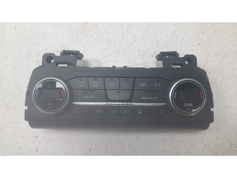 Recambio de mando climatizador para ford kuga titanium referencia OEM IAM LJ6T18C612HC  