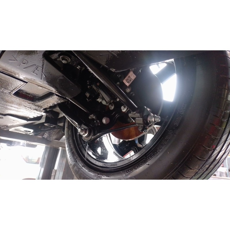 Recambio de brazo suspension inferior trasero derecho para renault 4 e-tech 120 referencia OEM IAM   