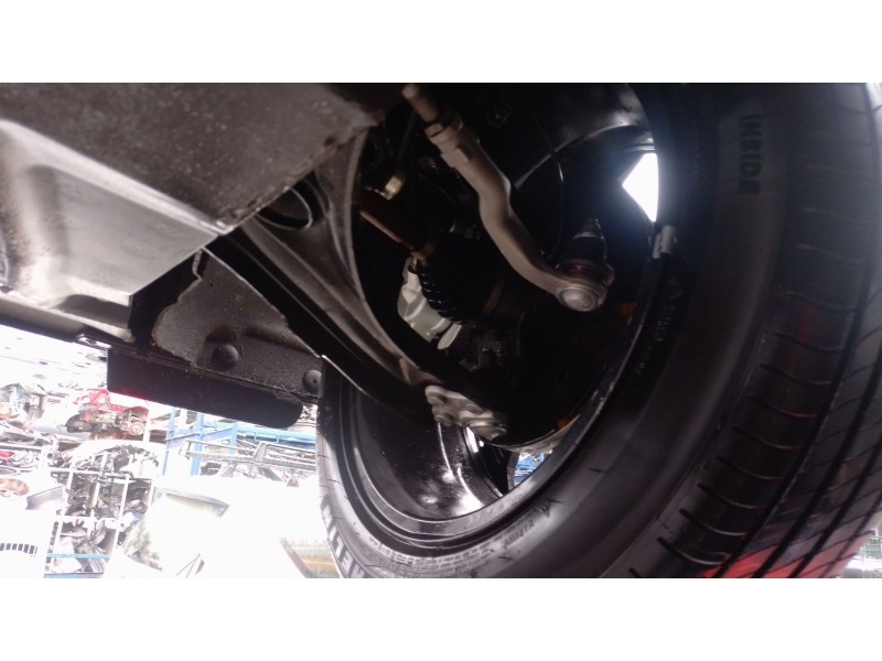 Recambio de mangueta delantera derecha para renault 4 e-tech 120 referencia OEM IAM   