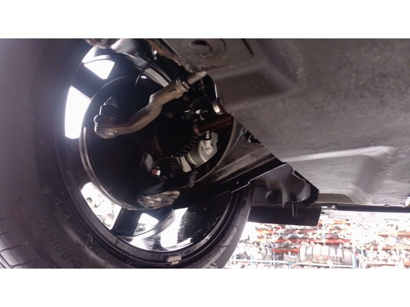 Recambio de mangueta delantera izquierda para renault 4 e-tech 120 referencia OEM IAM   