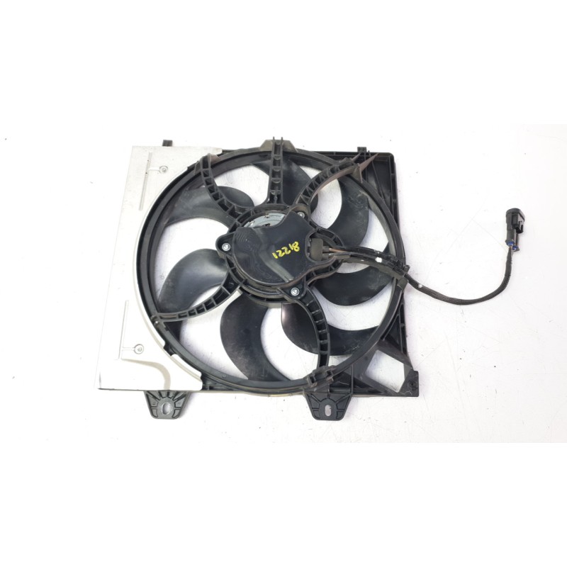 Recambio de electroventilador para citroën c4 iii (ba_, bb_, bc_) 1.2 puretech 130 (bahnsa, bahnsb) referencia OEM IAM 982775298
