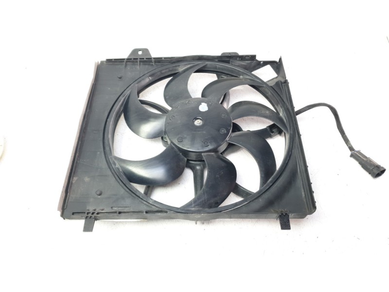 Recambio de electroventilador para citroën c4 iii (ba_, bb_, bc_) 1.2 puretech 130 (bahnsa, bahnsb) referencia OEM IAM 982775298