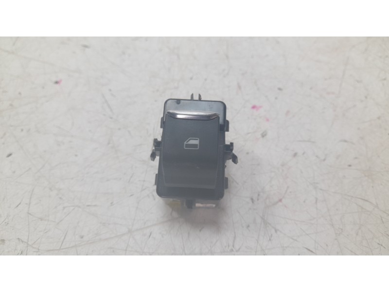 Recambio de mando elevalunas trasero derecho para ford kuga titanium referencia OEM IAM LB5T14529AAW  