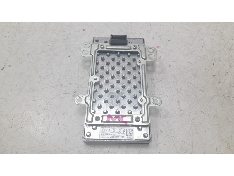 Recambio de modulo electronico para ford kuga titanium referencia OEM IAM M1PT19J235AA  
