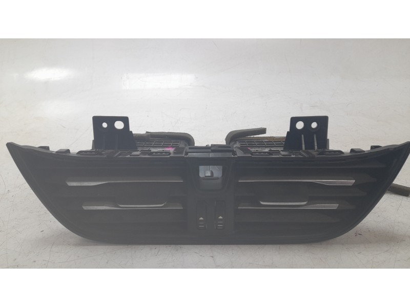 Recambio de aireador central para ford kuga titanium referencia OEM IAM JX7B19K617  