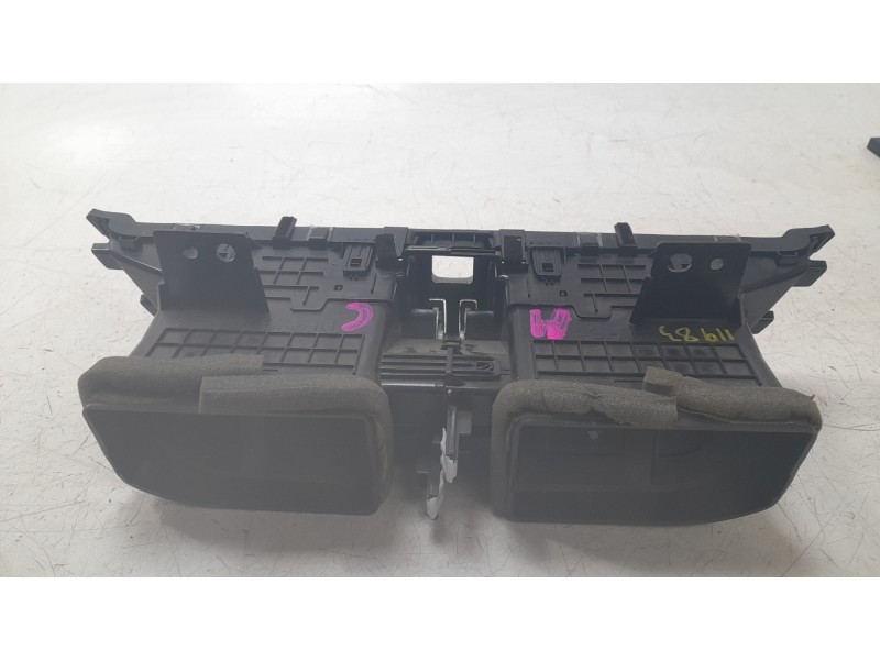 Recambio de aireador central para ford kuga titanium referencia OEM IAM JX7B19K617  