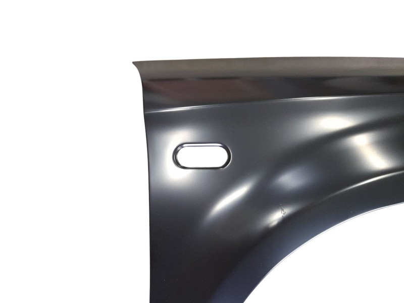 Recambio de aleta delantera derecha para seat leon (1p1) referencia OEM IAM 1P0821022  109212111/9022542/ST4223013