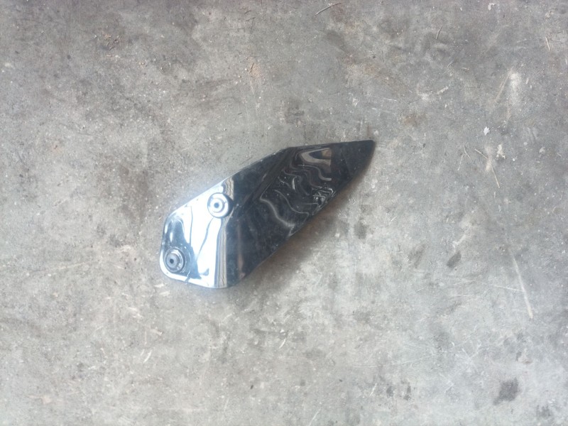 Recambio de moldura para bmw r 1250 r 1250 gs adventure referencia OEM IAM BM043F  