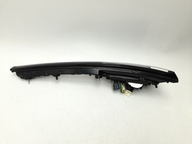 Recambio de piloto trasero izquierdo interior para renault arkana i (lcm_, ldn_) 1.3 tce 140 (ldn0) referencia OEM IAM 265553834
