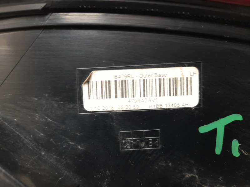 Recambio de piloto trasero izquierdo para ford fiesta vii (hj, hf) 1.0 ecoboost referencia OEM IAM H1BB13405AH  103F10710771/160