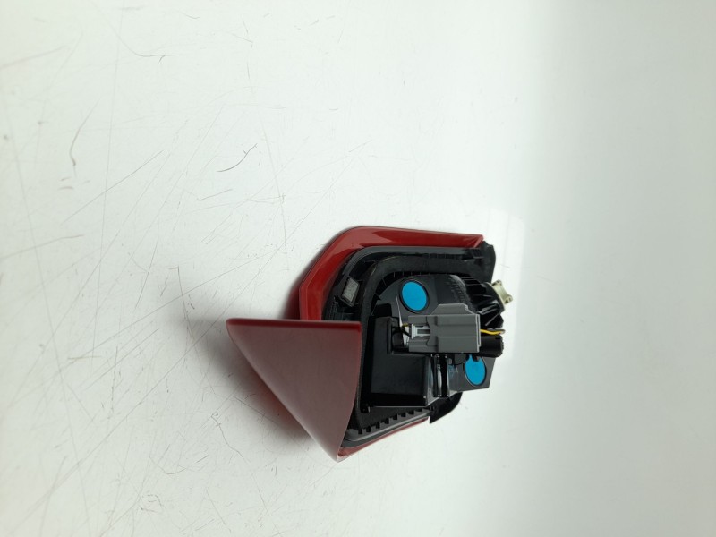 Recambio de piloto trasero izquierdo interior para ford fiesta vii (hj, hf) 1.0 ecoboost referencia OEM IAM H1BB13A603AH  