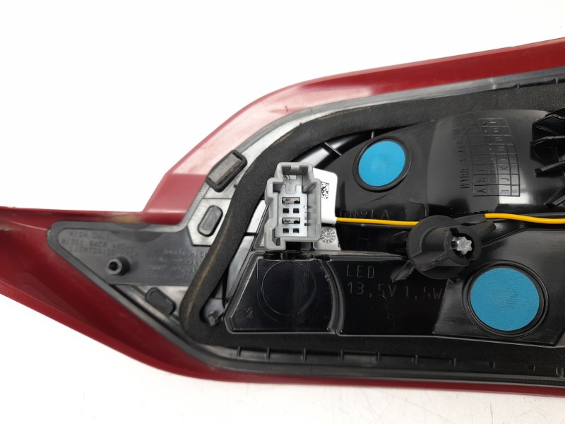 Recambio de piloto trasero izquierdo interior para ford fiesta vii (hj, hf) 1.0 ecoboost referencia OEM IAM H1BB13A603AH  
