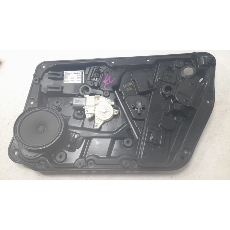 Recambio de elevalunas delantero derecho para mercedes-benz clase gla (x156) gla 200 cdi / d (156.908) referencia OEM IAM 176720