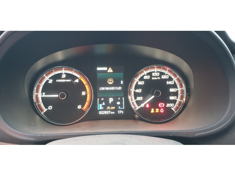 Recambio de cuadro instrumentos para mitsubishi l 200 (kl0/kj0) 2.2 di-d cat referencia OEM IAM 8100C770  