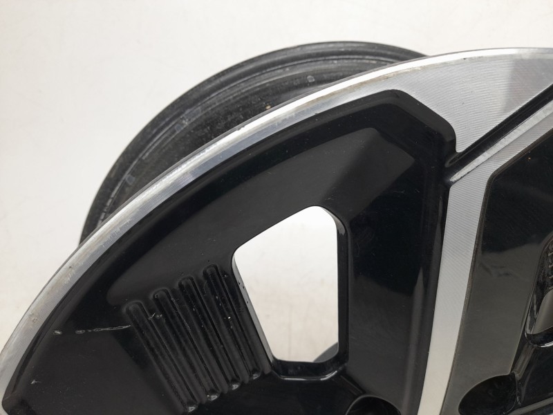 Recambio de llanta para kia niro ii (sg2) 1.6 gdi hybrid referencia OEM IAM 52910AT000  