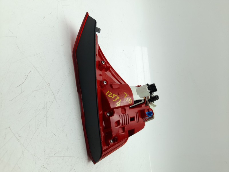 Recambio de piloto trasero derecho interior para mercedes-benz clase gla (x156) gla 200 cdi / d (156.908) referencia OEM IAM A15