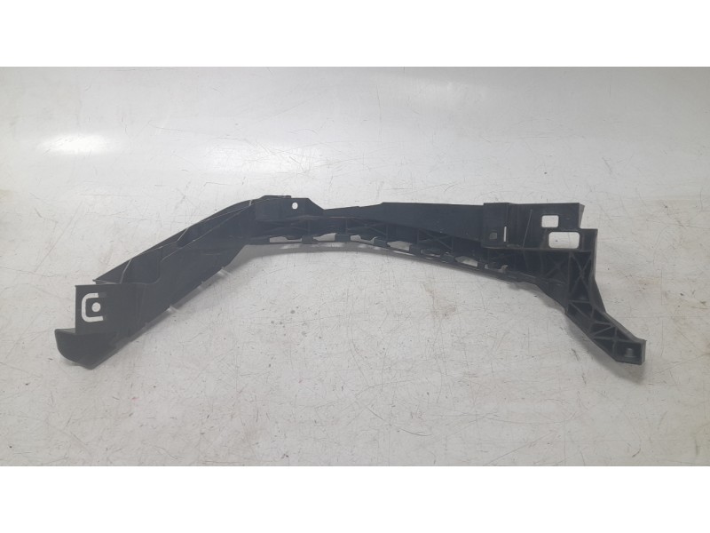 Recambio de soporte faro derecho para seat arona (kj7, kjp) 1.0 tsi referencia OEM IAM 6F9807890 6F9807572 