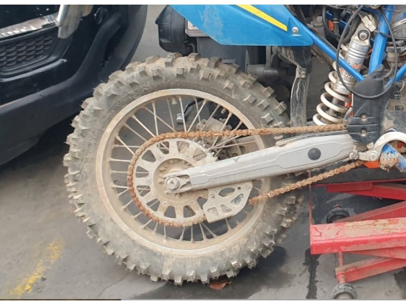 Recambio de llanta trasera para husaberg er650 650fe referencia OEM IAM 8001000104491  