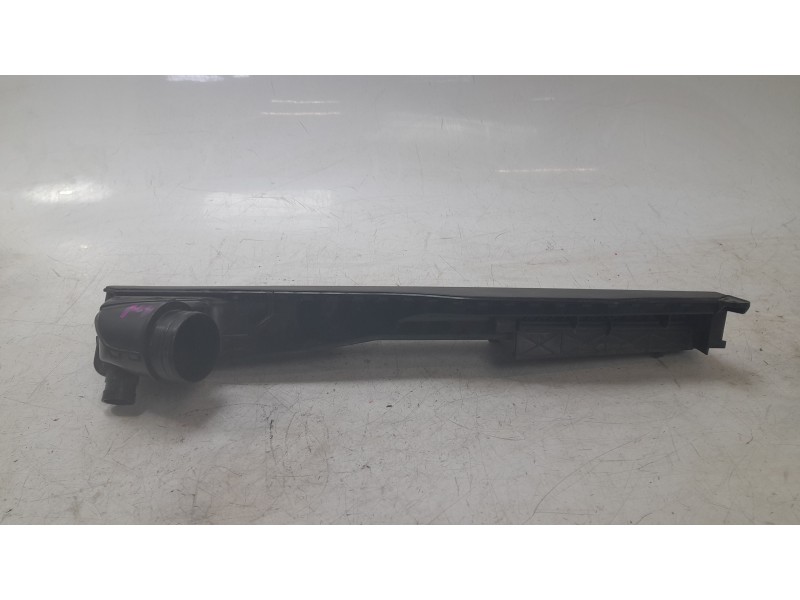 Recambio de canalizador de aire para seat arona (kj7, kjp) 1.0 tsi referencia OEM IAM 2Q0129509  
