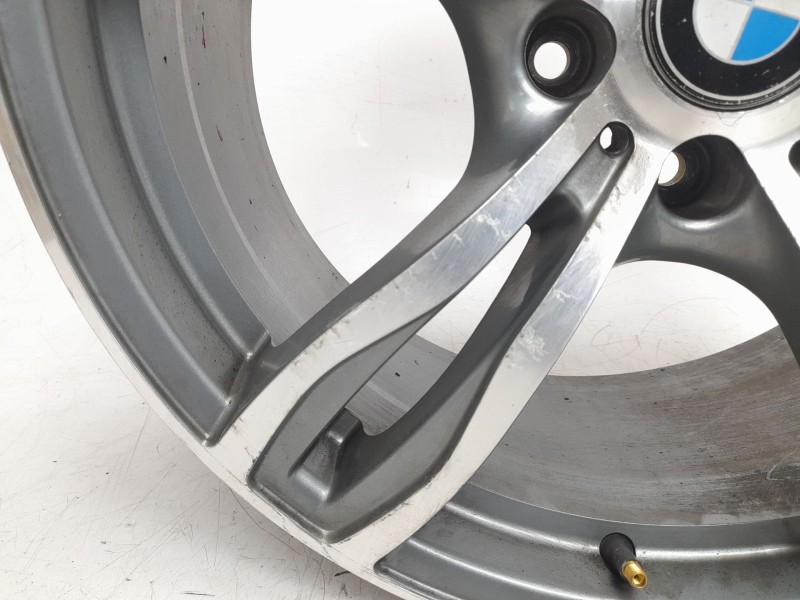 Recambio de llanta para bmw z4 roadster (e89) sdrive 23 i referencia OEM IAM 36116785240  
