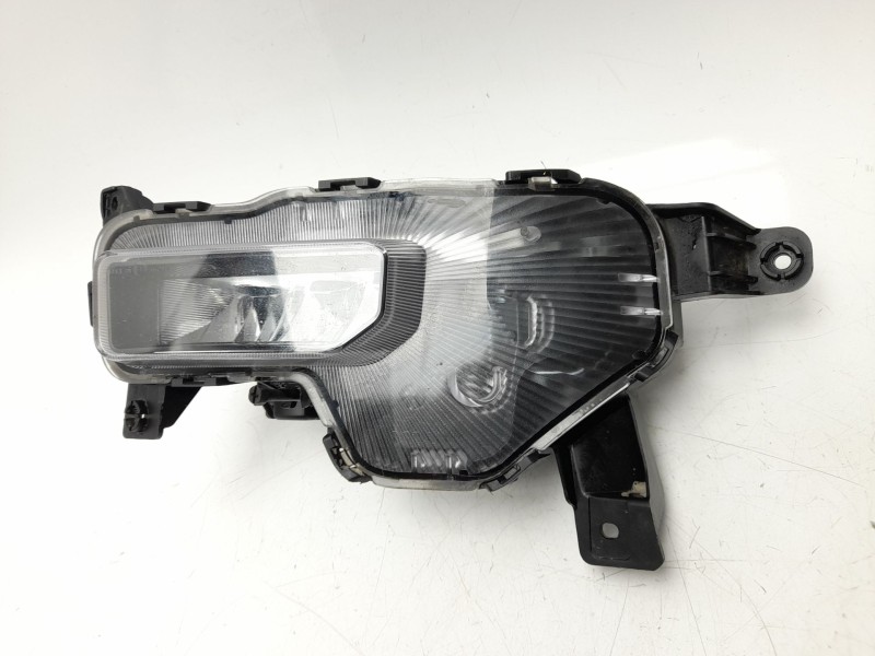 Recambio de faro antiniebla izquierdo para kia niro ii (sg2) 1.6 gdi hybrid referencia OEM IAM 92201AT000  