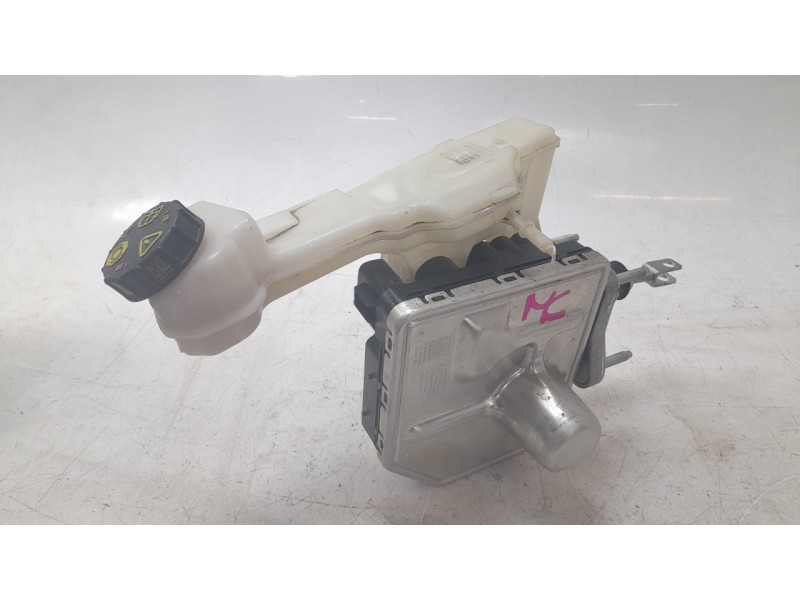 Recambio de abs para ford kuga titanium referencia OEM IAM LX6C2D335MH LX6C2C219MH 