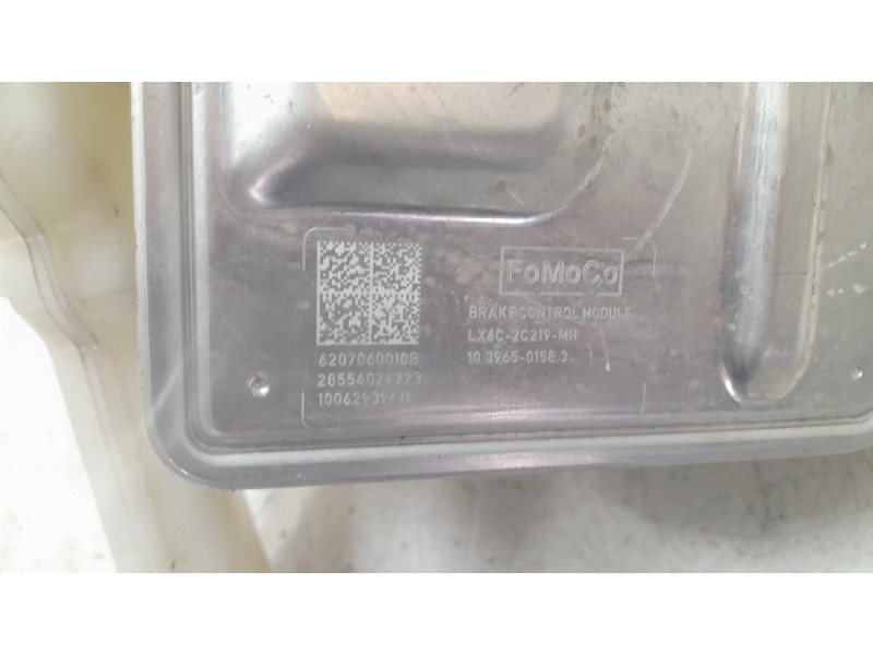 Recambio de abs para ford kuga titanium referencia OEM IAM LX6C2D335MH LX6C2C219MH 