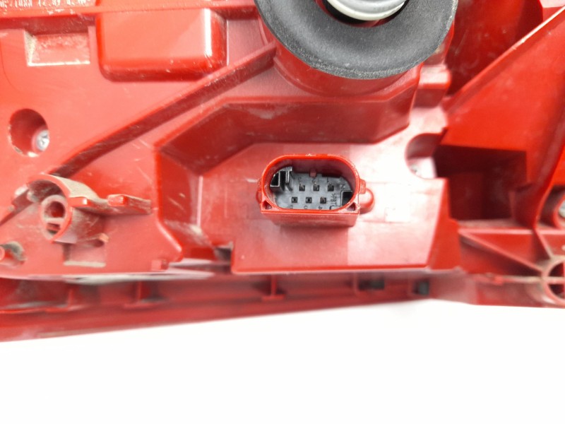 Recambio de piloto trasero derecho para mercedes-benz clase gla (x156) gla 200 cdi / d (156.908) referencia OEM IAM A1569062058 