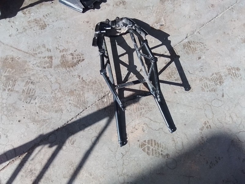 Recambio de subchasis trasero para ktm super duke 1290 super duke r referencia OEM IAM 61603002000AB  