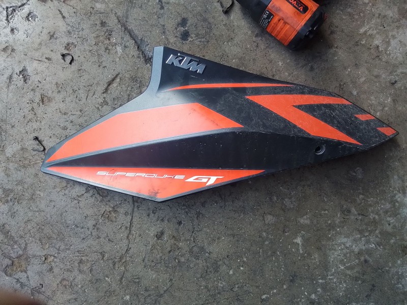 Recambio de carenado delantero izquierdo para ktm super duke 1290 super duke r referencia OEM IAM 61408050100 61408050100KCA 