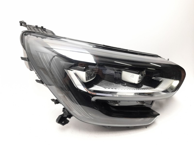 Recambio de faro derecho para renault megane iv grandtour referencia OEM IAM 260104596R  