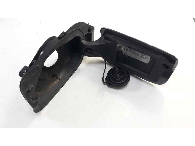 Recambio de tapa exterior combustible para audi a3 sedán(8vs) attraction referencia OEM IAM 8V5809907GRU  