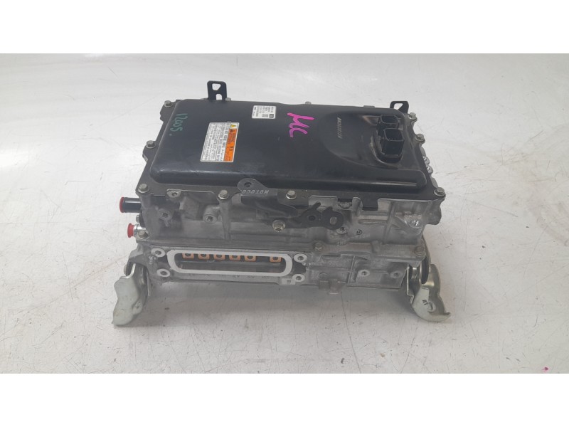 Recambio de inversor para toyota rav4 hybrid 4x2 advance referencia OEM IAM G920033140  