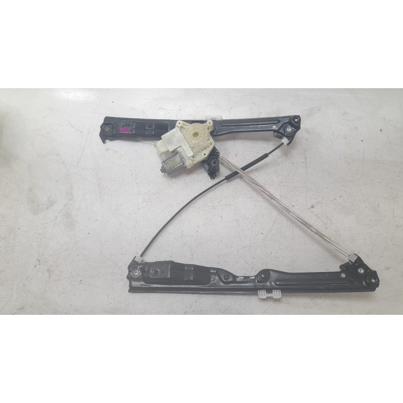 Recambio de elevalunas delantero derecho para peugeot 308 ii (lb_, lp_, lw_, lh_, l3_) 1.6 gti (l35gnh) referencia OEM IAM 98260