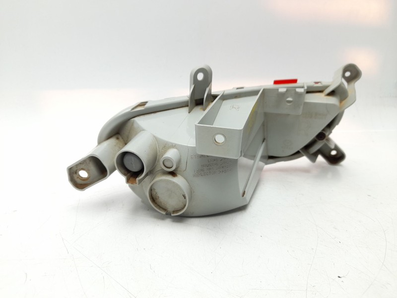 Recambio de faro antiniebla trasero derecho para mazda cx-3 (dk) 2.0 skyactiv-g referencia OEM IAM DB3E51650  