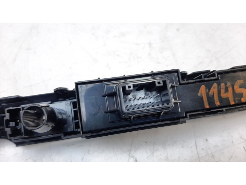 Recambio de warning para hyundai tucson 1.6 cat referencia OEM IAM 93700D7100  