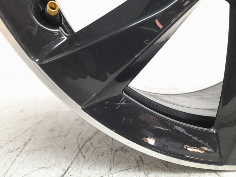 Recambio de llanta para skoda karoq (nu7, nd7) 1.5 tsi referencia OEM IAM 57A601025AS  